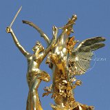 statue-paris-yakawatch-IMG 0198
