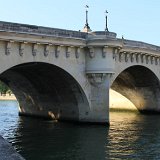 Pont-neuf-paris-photo-yakawatch-2015-Csrw9