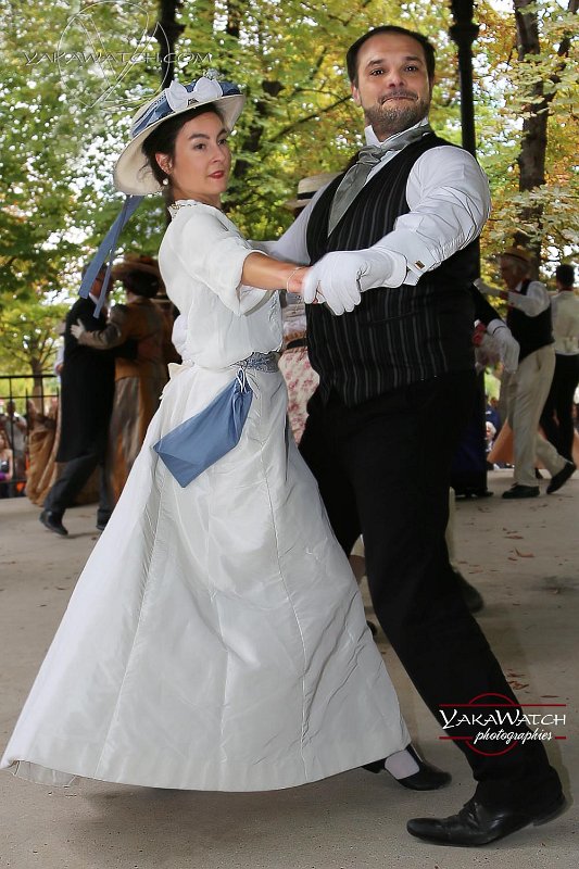 danse-historique-costumes-1900-photo-yakawatch-3295