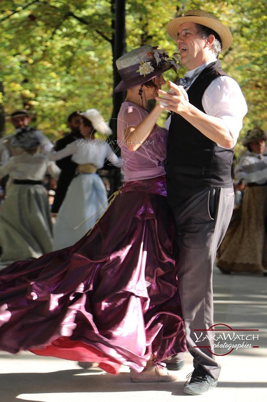 danse-historique-costumes-1900-photo-yakawatch-3955