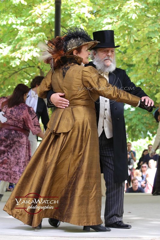 danse-historique-costumes-1900-photo-yakawatch-7167