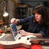 christelle-caillot-luthier-yakawatch-IMG 2143
