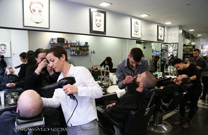 Dans le barbershop de la Barbière de Paris
