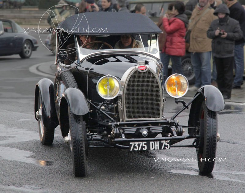 Bugatti 2-byYakaWatch